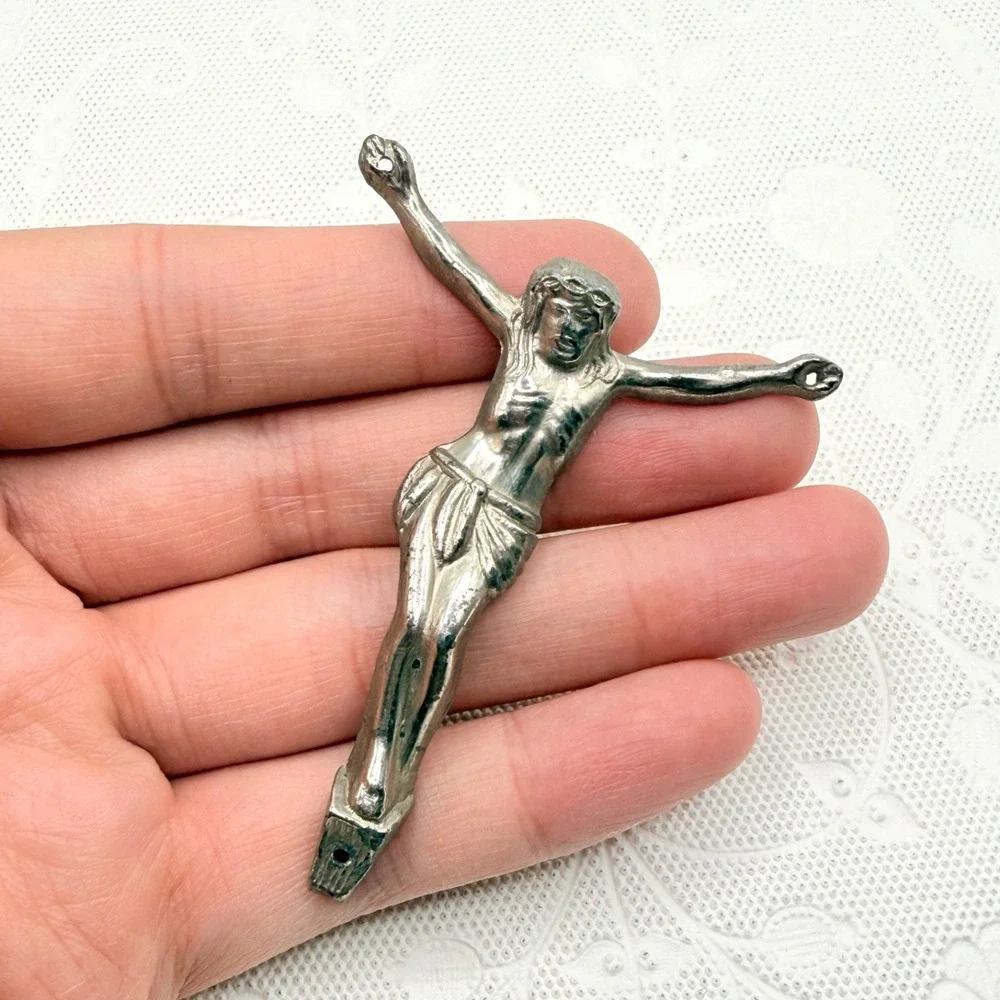 Vintage Silver Tone Pewter Jesus Corpus Christi Crucifix 2.5